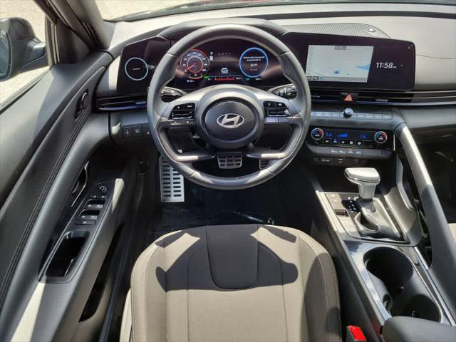 2025 Hyundai Elantra Hybrid SEL Sport