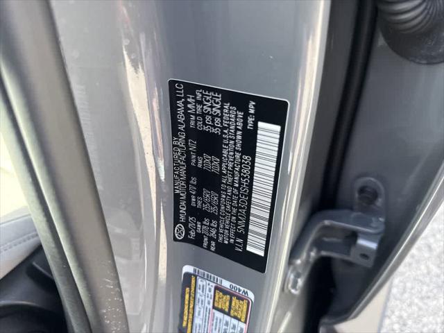 2025 Hyundai Tucson SE