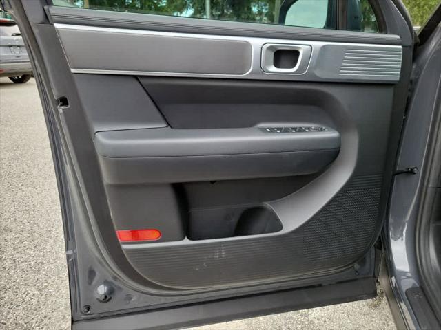 2025 Hyundai Santa Fe SE