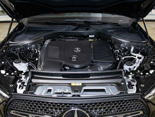 2026 Mercedes-Benz GLC 4MATIC