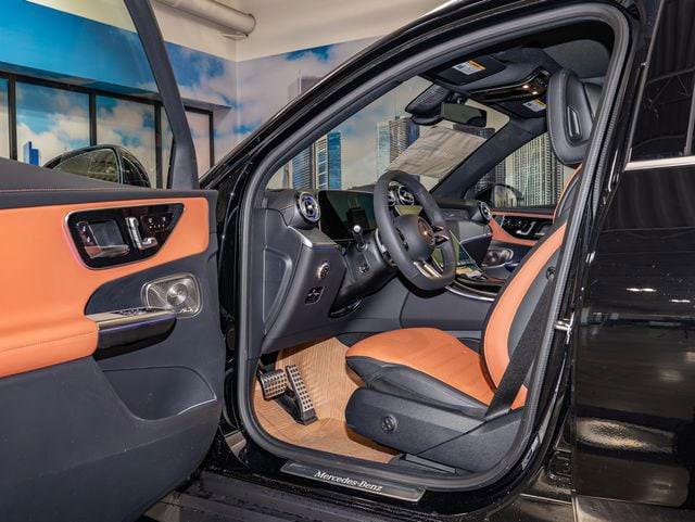 2026 Mercedes-Benz GLC 4MATIC