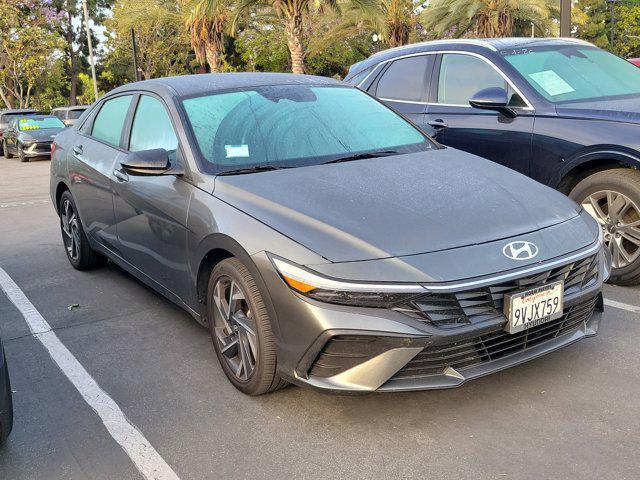 2025 Hyundai Elantra Hybrid SEL Sport