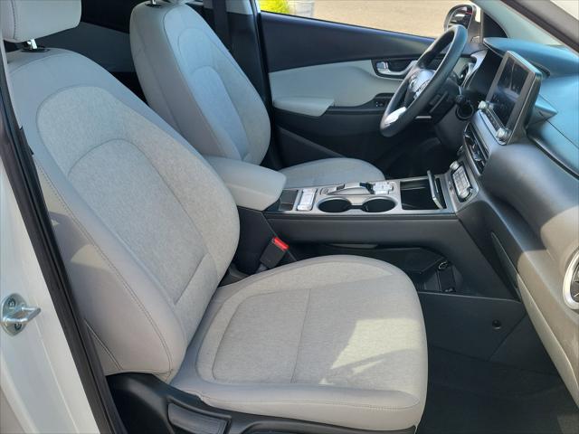 2023 Hyundai Kona EV SE
