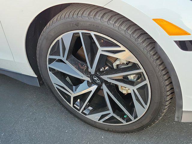 2023 Hyundai IONIQ 6 SEL