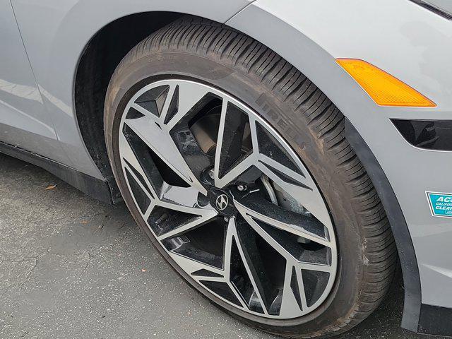 2025 Hyundai IONIQ 6 SEL