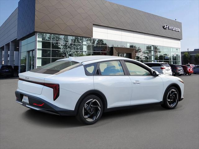 2025 Kia K4 EX