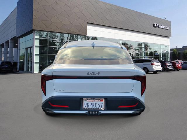 2025 Kia K4 EX