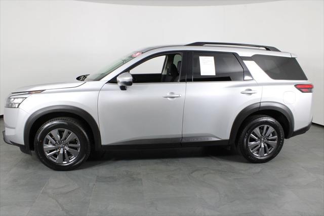 2024 Nissan Pathfinder SV FWD