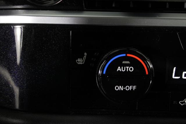 2024 Nissan Pathfinder SV FWD