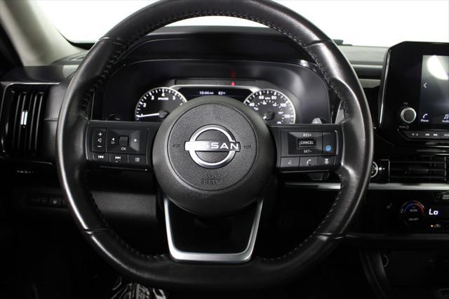 2024 Nissan Pathfinder SV FWD