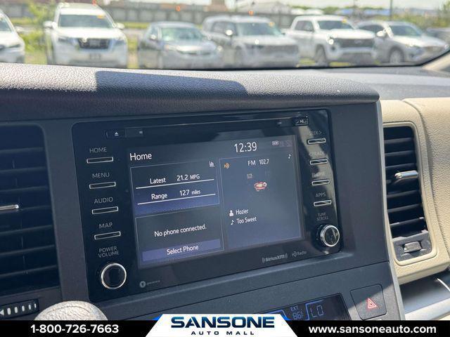 2020 Toyota Sienna LE