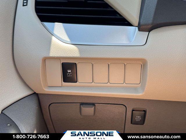 2020 Toyota Sienna LE