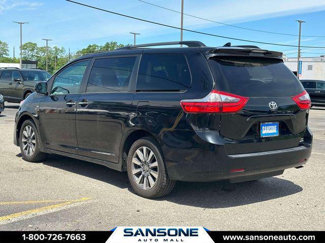 2020 Toyota Sienna LE