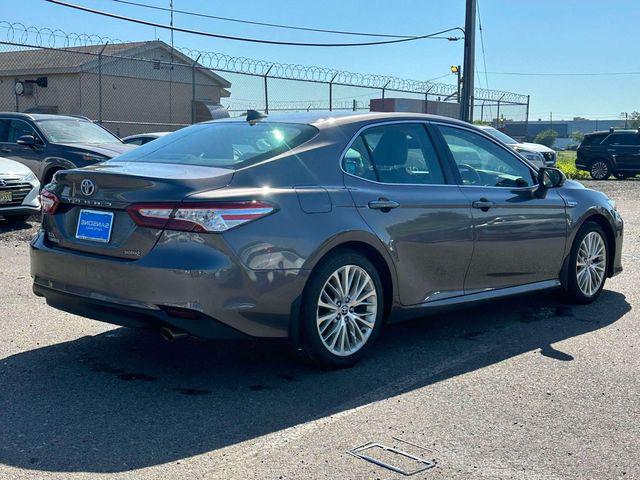 2020 Toyota Camry XLE Hybrid