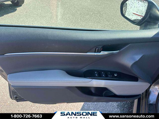 2020 Toyota Camry XLE Hybrid