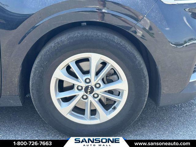 2024 Kia Carnival MPV LX Seat Package