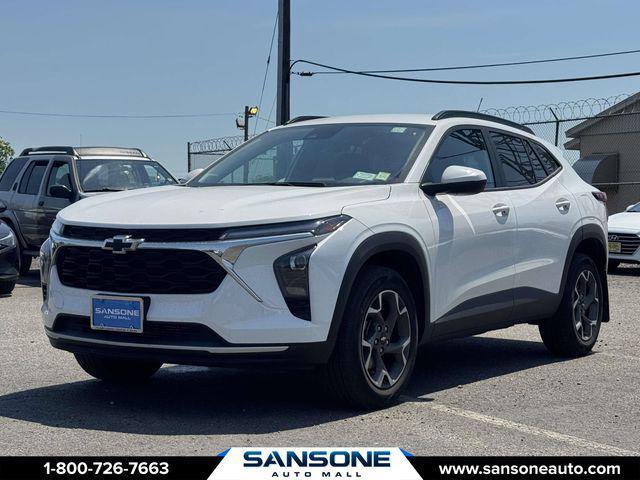 2025 Chevrolet Trax FWD LT