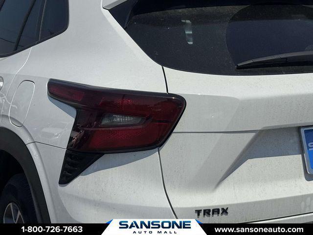 2025 Chevrolet Trax FWD LT