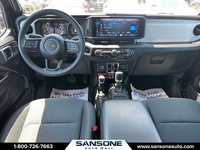 2025 Jeep Wrangler 4-Door Willys 4x4