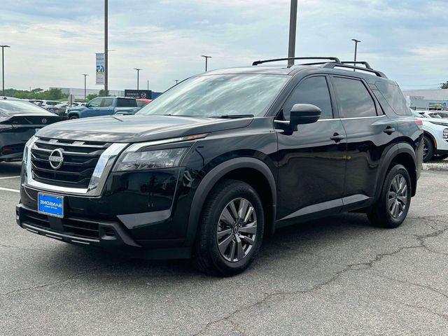 2024 Nissan Pathfinder SV 4WD