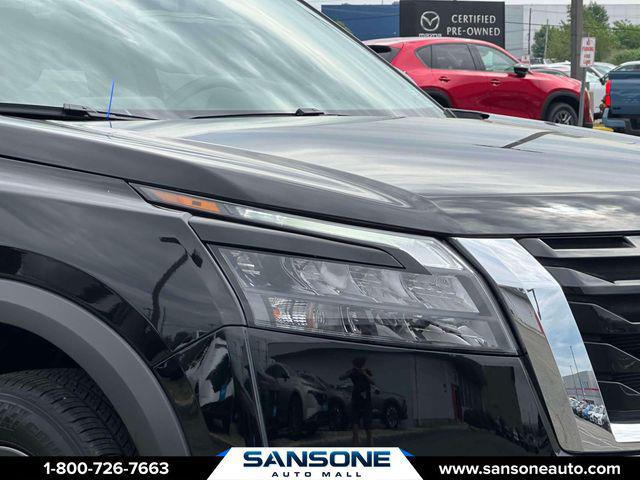 2024 Nissan Pathfinder SV 4WD