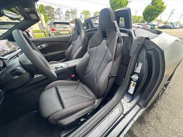 2026 BMW Z4 M40i