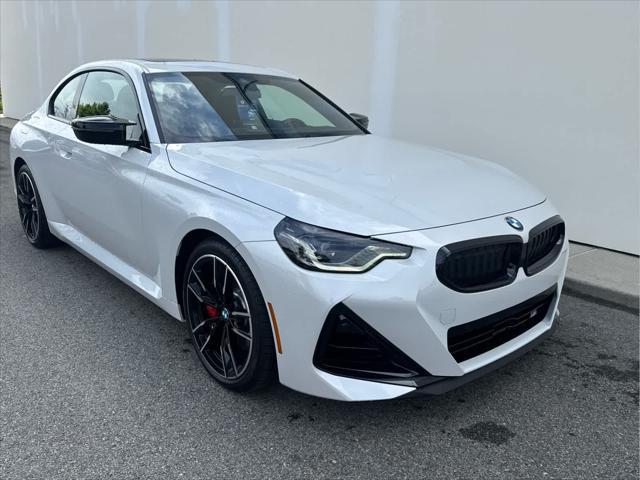 2026 BMW M240 i xDrive