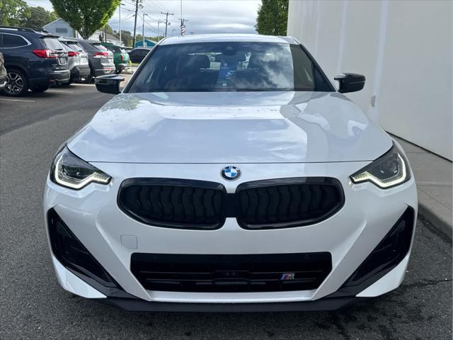 2026 BMW M240 i xDrive