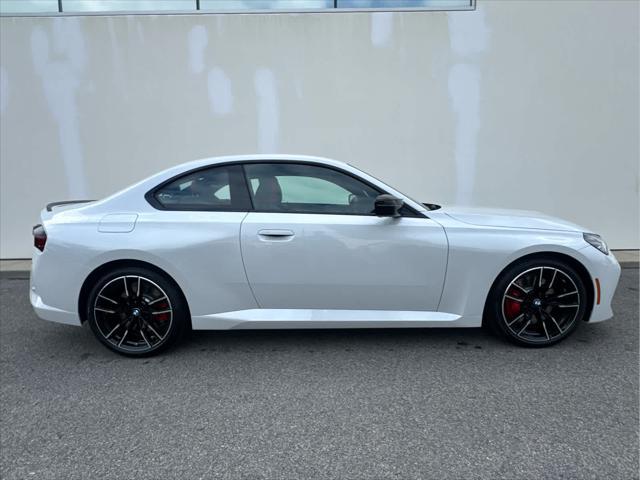 2026 BMW M240 i xDrive
