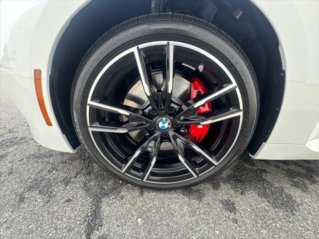 2026 BMW M240 i xDrive