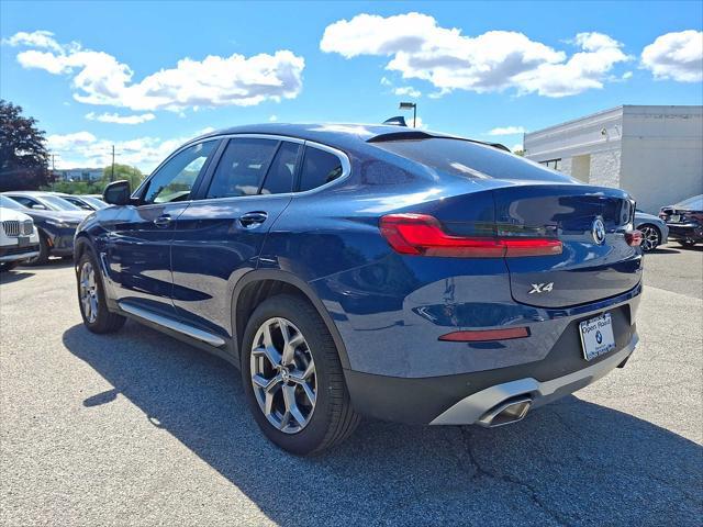 2023 BMW X4 xDrive30i