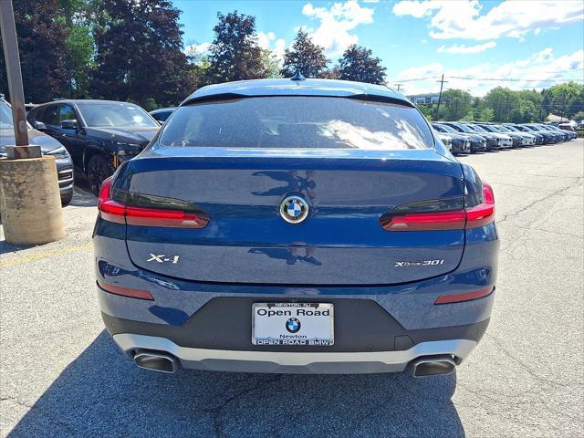 2023 BMW X4 xDrive30i