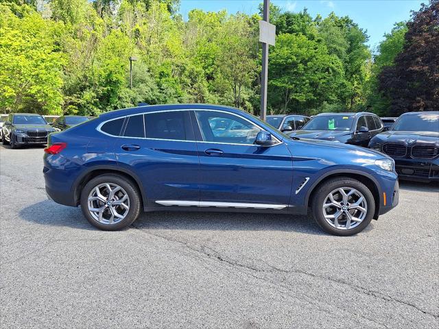 2023 BMW X4 xDrive30i