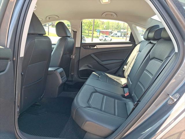 2015 Volkswagen Passat 1.8T Limited Edition