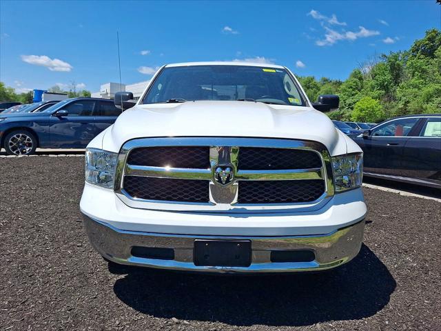 2019 Ram 1500 Classic SLT Crew Cab 4x4 6'4" Box