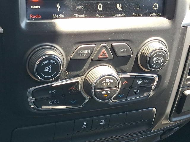 2019 Ram 1500 Classic SLT Crew Cab 4x4 6'4" Box