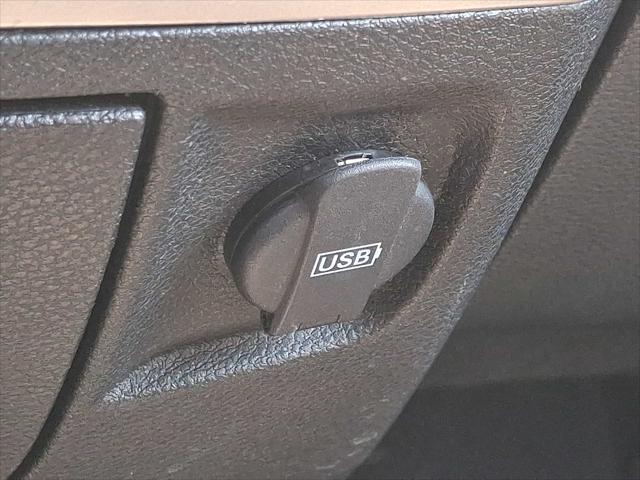 2019 Ram 1500 Classic SLT Crew Cab 4x4 6'4" Box