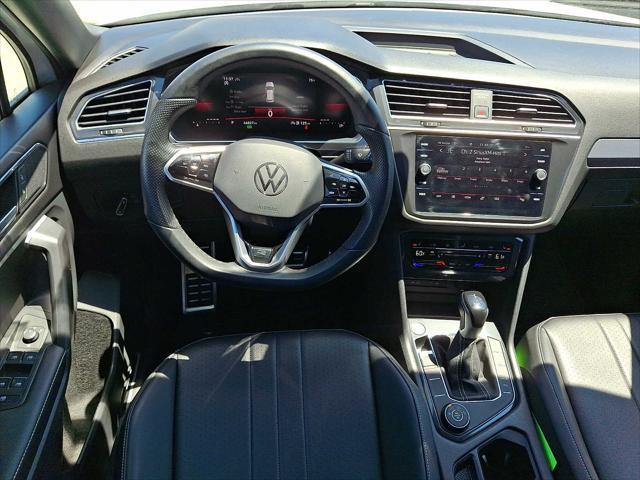 2023 Volkswagen Tiguan 2.0T SE R-Line Black