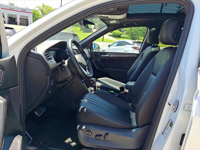 2023 Volkswagen Tiguan 2.0T SE R-Line Black