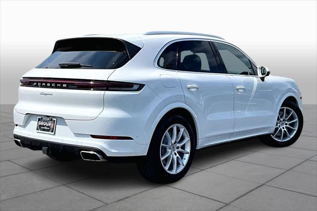 2025 Porsche Cayenne AWD