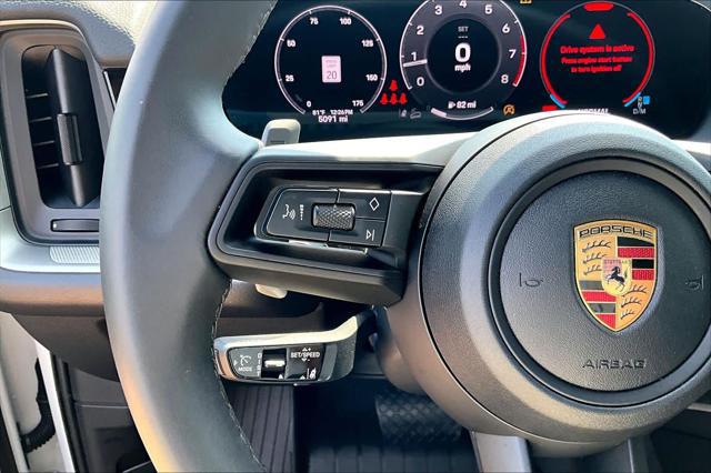 2025 Porsche Cayenne AWD