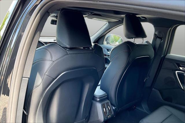 2025 BMW X2 xDrive28i