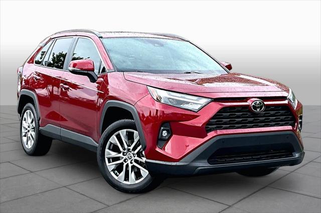 2022 Toyota RAV4 XLE Premium
