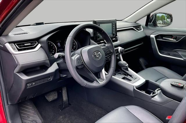 2022 Toyota RAV4 XLE Premium