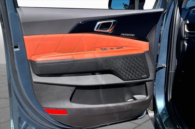 2025 Kia Carnival MPV SX Prestige