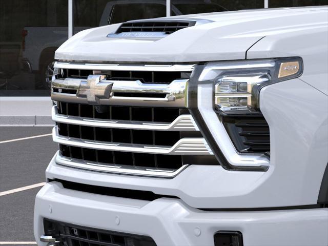 2026 Chevrolet Silverado 2500HD Crew Cab, Standard Bed, High Country, 4WD