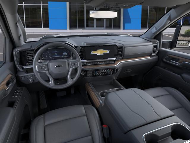 2026 Chevrolet Silverado 2500HD Crew Cab, Standard Bed, LT, 4WD