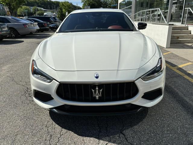 2023 Maserati Ghibli Modena Q4