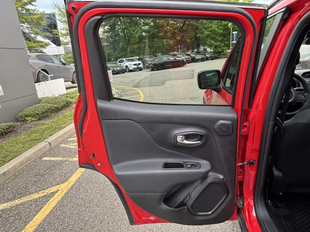 2022 Jeep Renegade Altitude 4x4