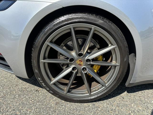 2022 Porsche 911 Carrera ~ SPORT CHRONO PACKAGE !!!